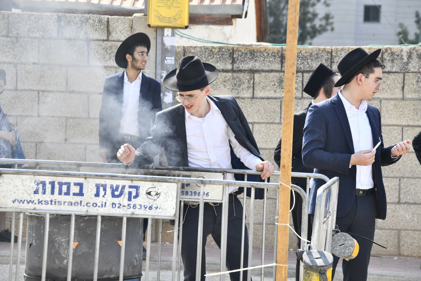 עליה לציון ראש הישיבה הגראמ"מ שך זצ"ל