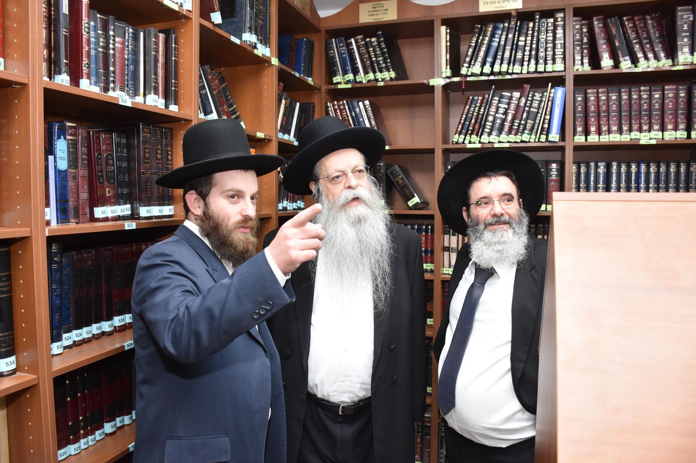 מעמד חנוכת הספרייה ע"ש הגאון רבי שמואל יעקב בורנשטיין זצ"ל