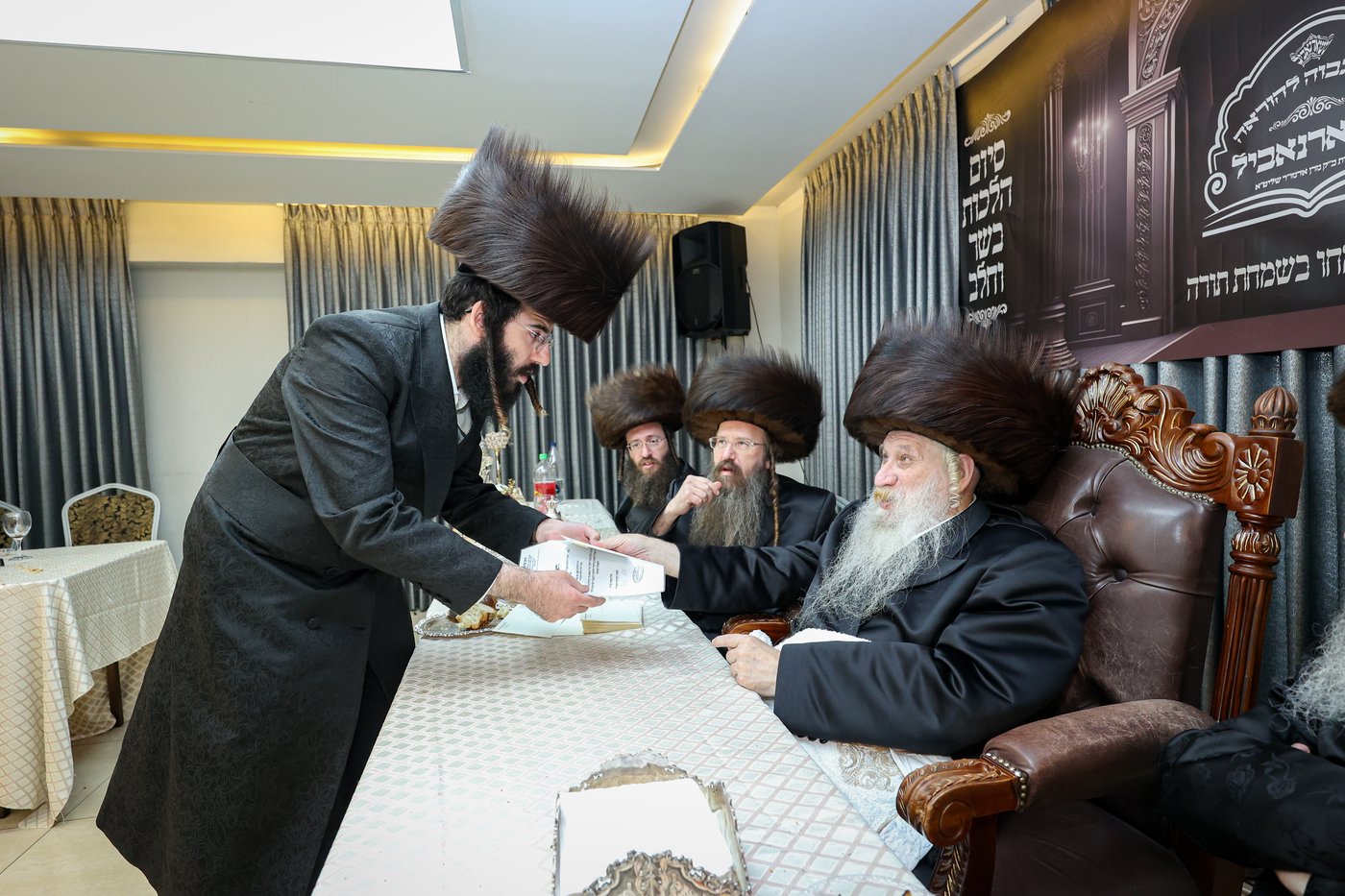 הילולא קדישא בחצה"ק טשארנאביל אשדוד