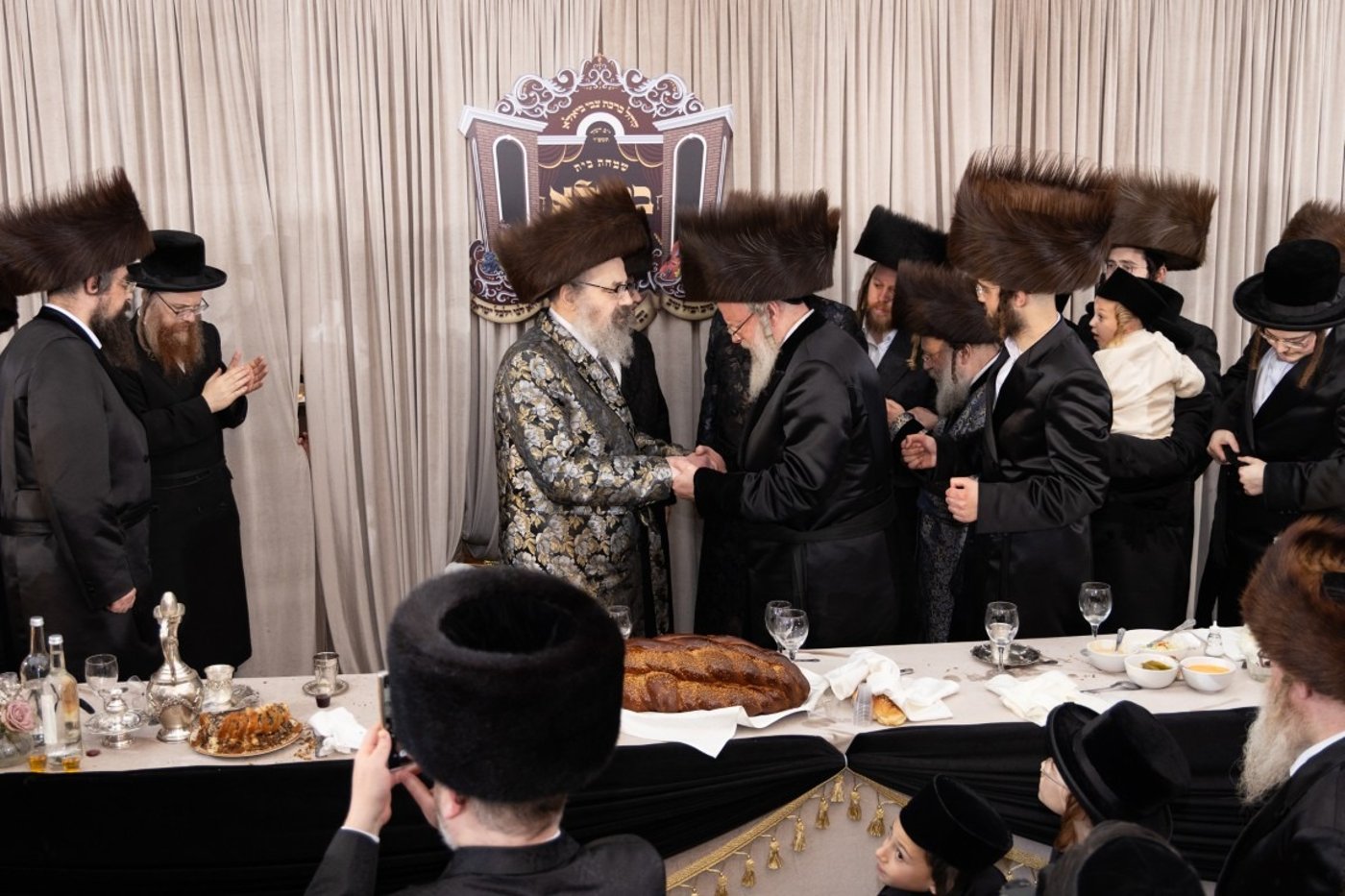 שמחת בית נדבורנה באניא - ביאלה לונדון