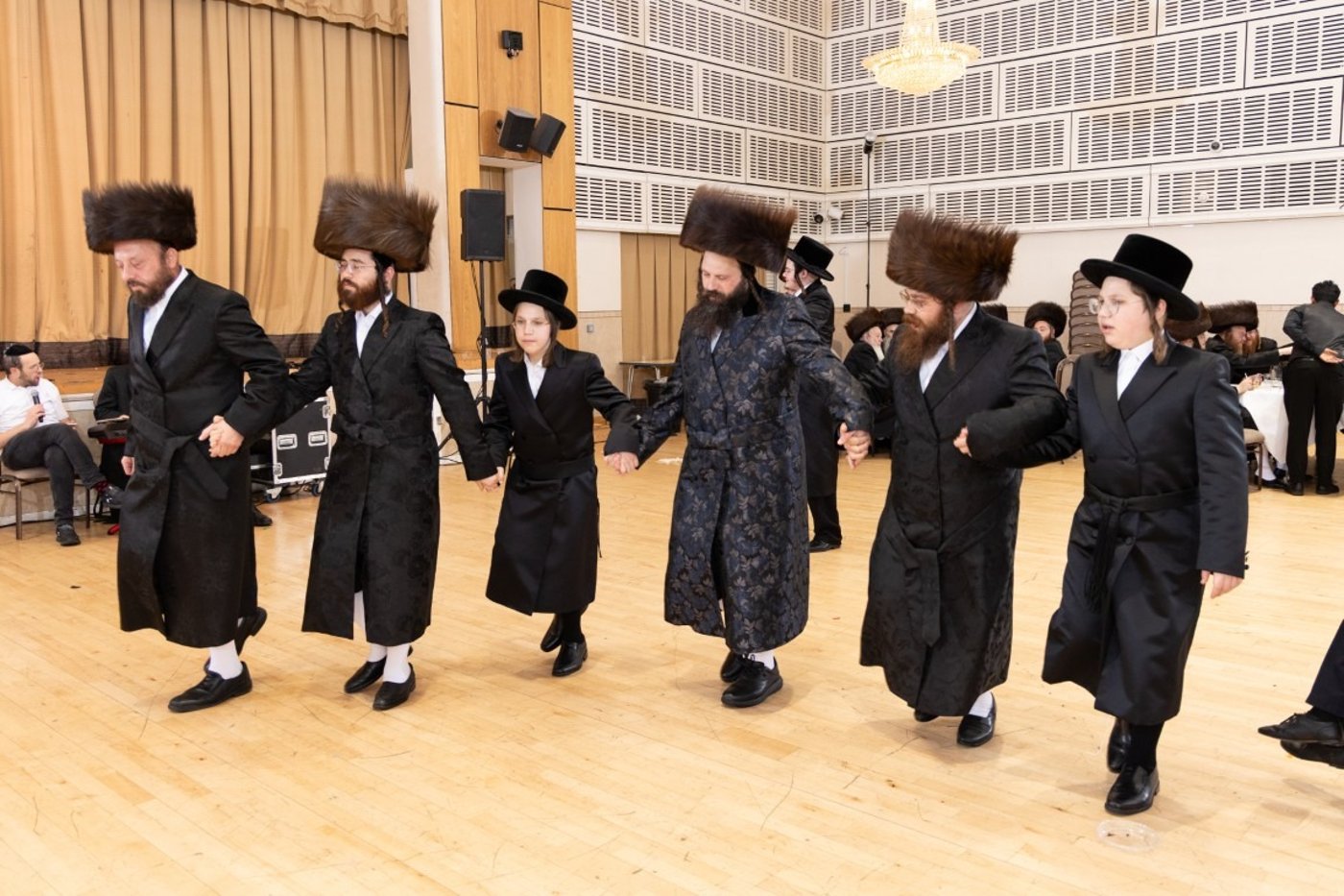 שמחת בית נדבורנה באניא - ביאלה לונדון