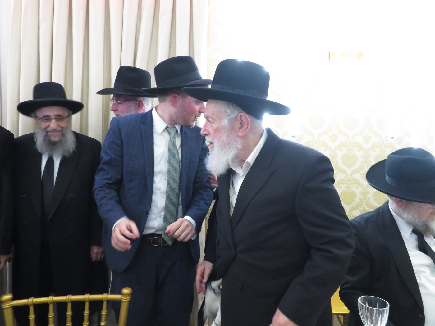 שמחת נישואי נכד הגר"י זילברשטיין