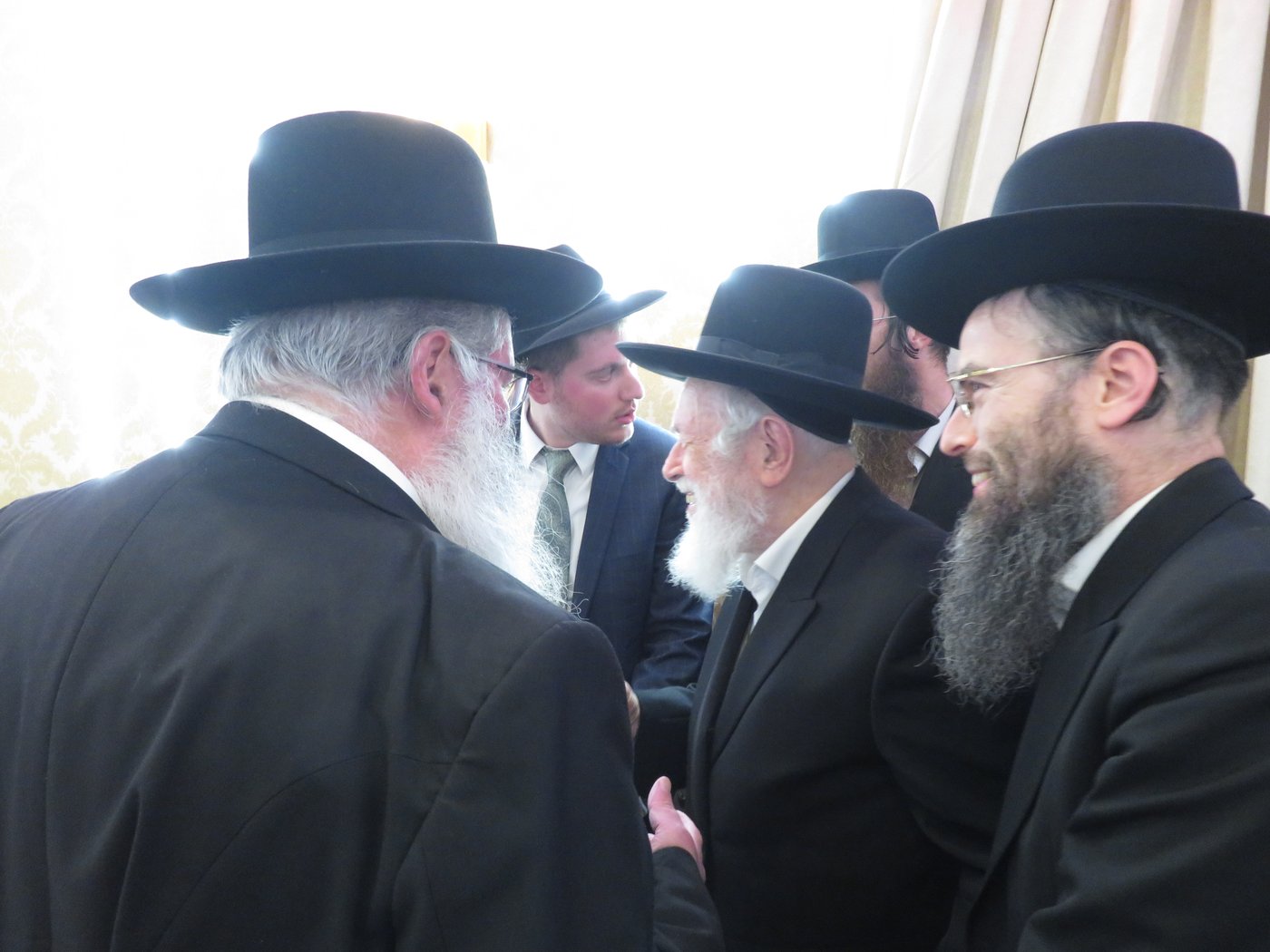 שמחת נישואי נכד הגר"י זילברשטיין