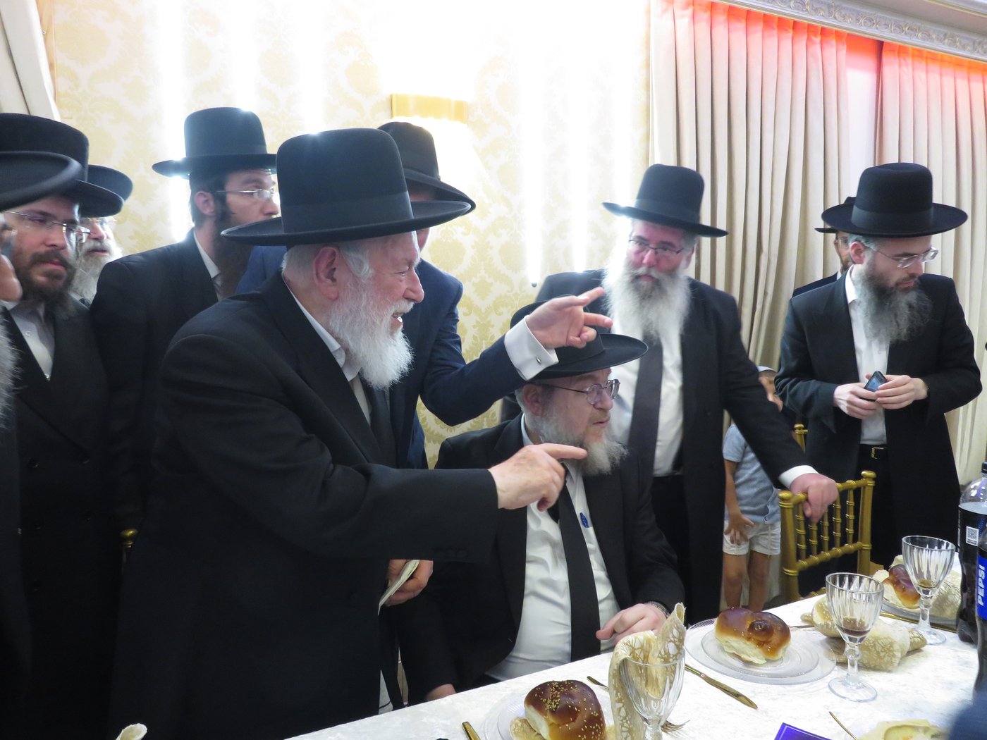 שמחת נישואי נכד הגר"י זילברשטיין