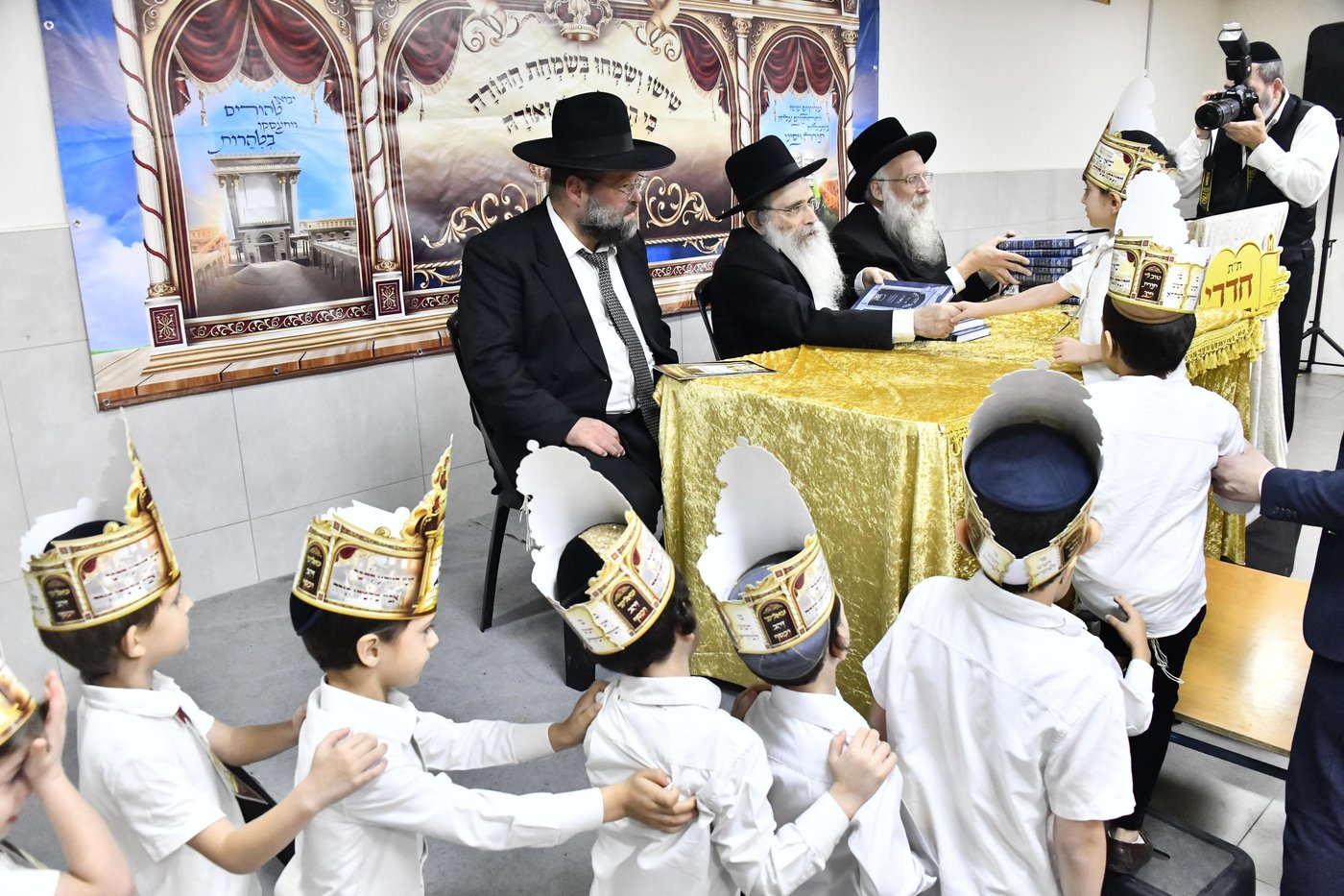 מסיבת חומש בת"ת 'חדרי תורה'