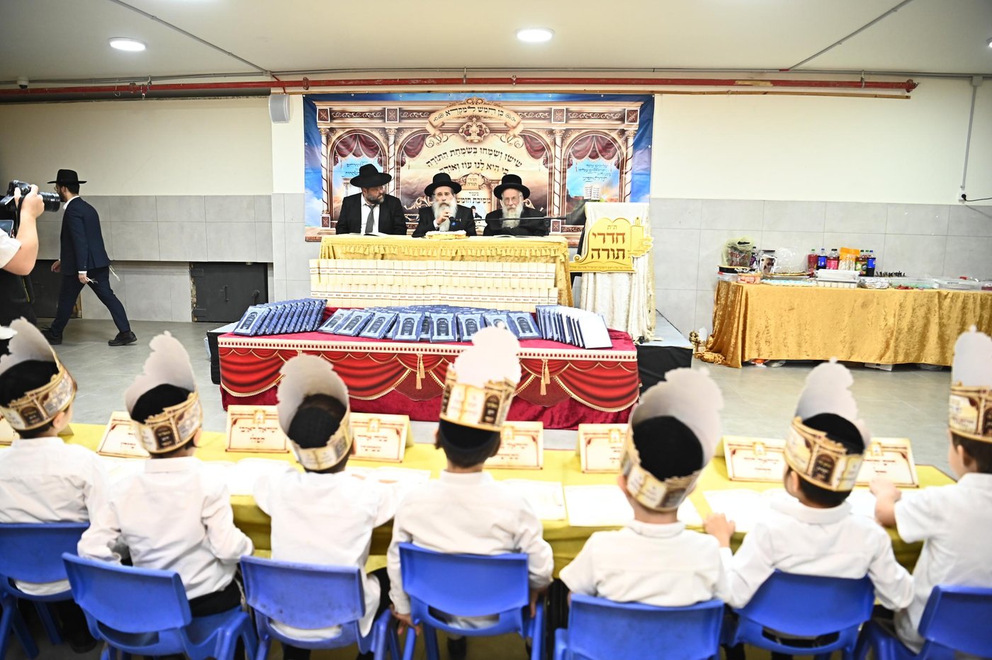 מסיבת חומש בת"ת 'חדרי תורה'