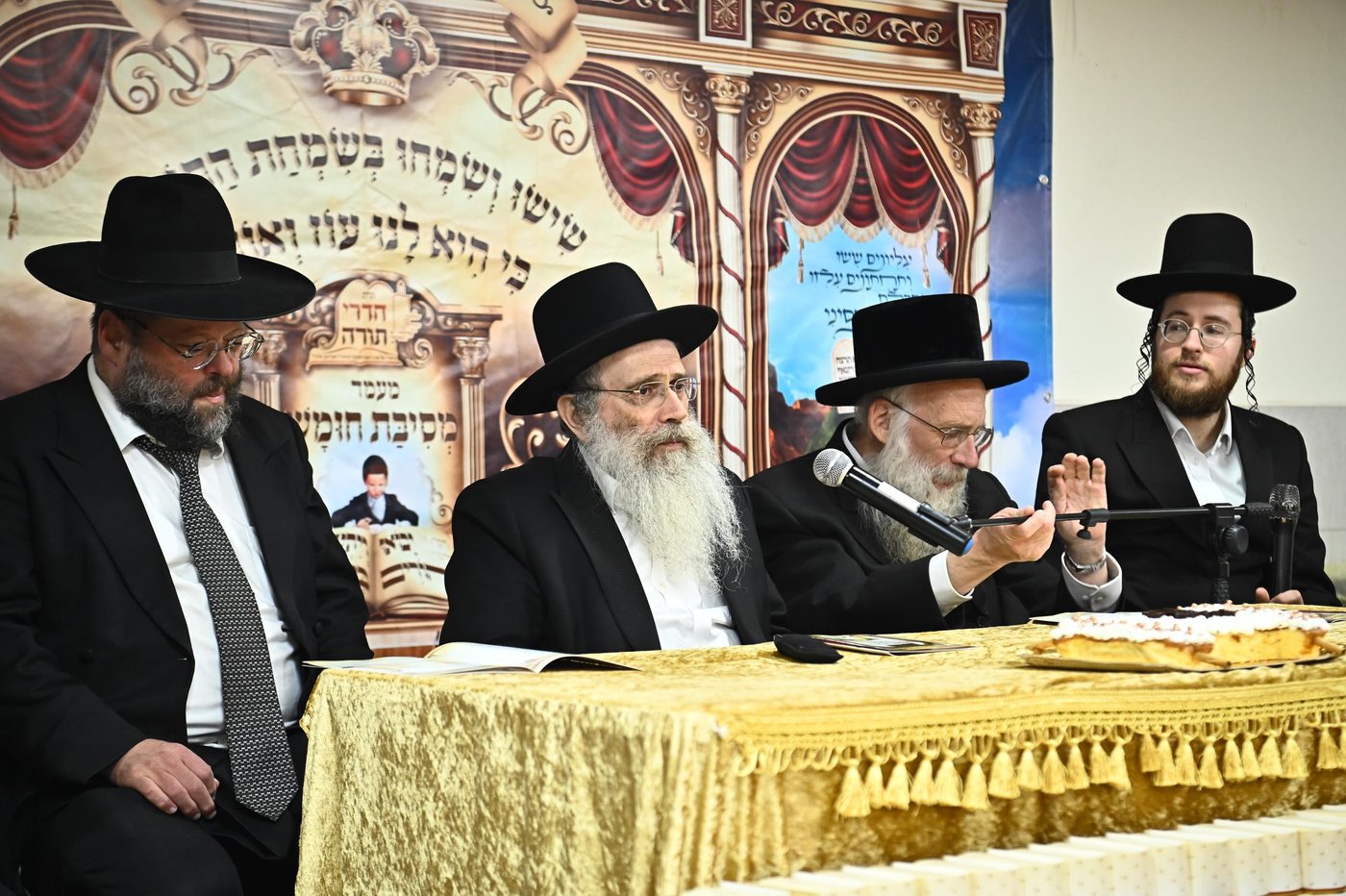 מסיבת חומש בת"ת 'חדרי תורה'