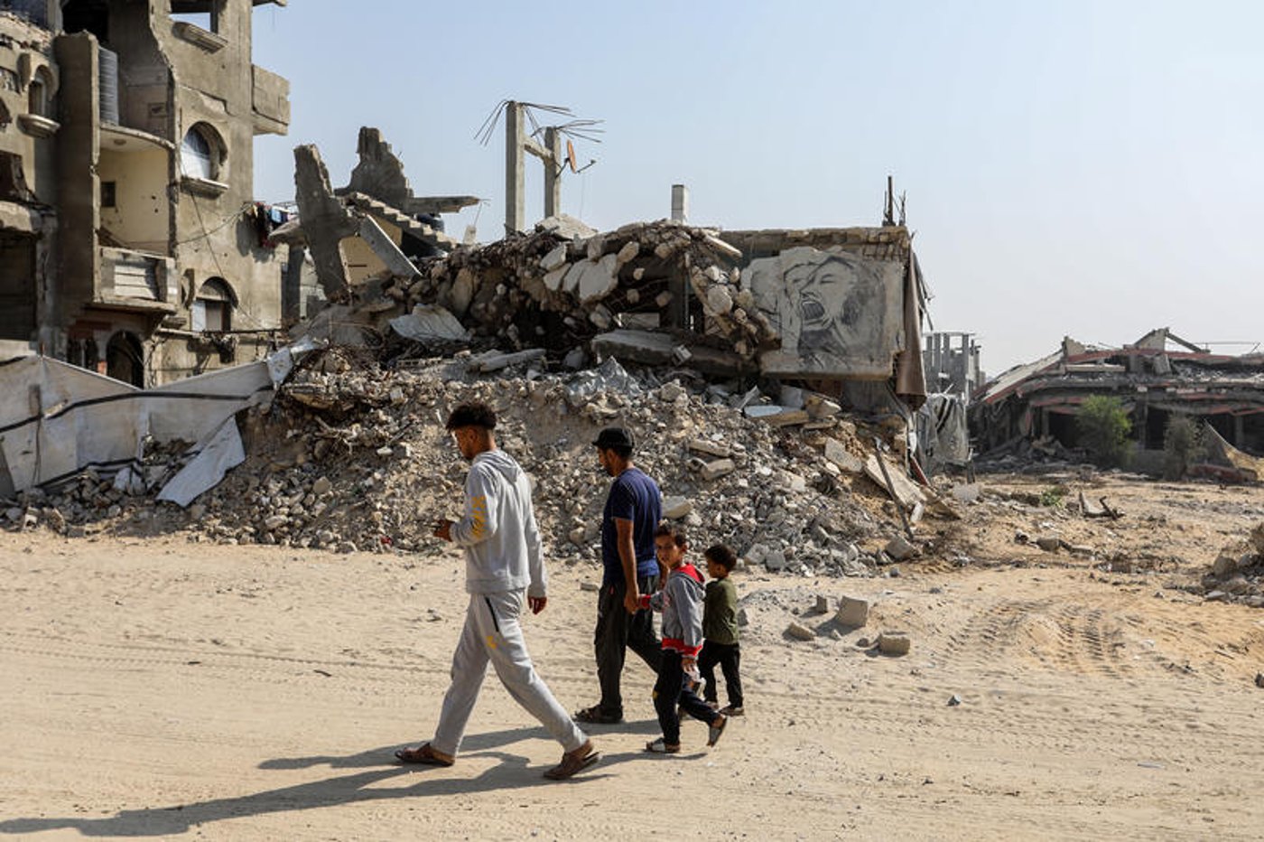 ההריסות בשטח הרצועה