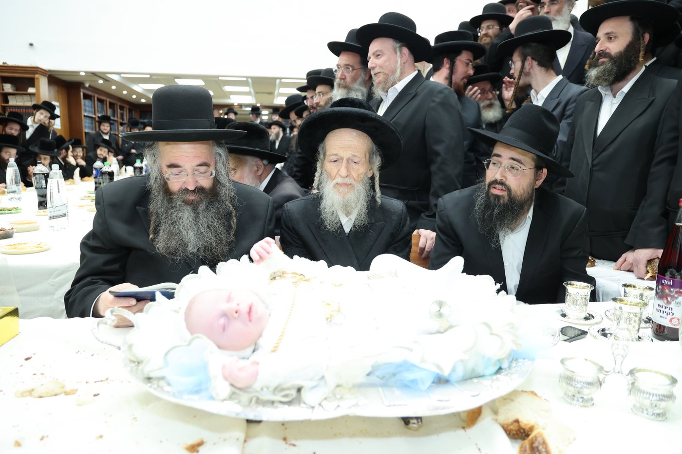 שמחת פדיון הבן בחצרות ביאלה - קופיטשניץ - לעלוב ב"ש - קוזמיר