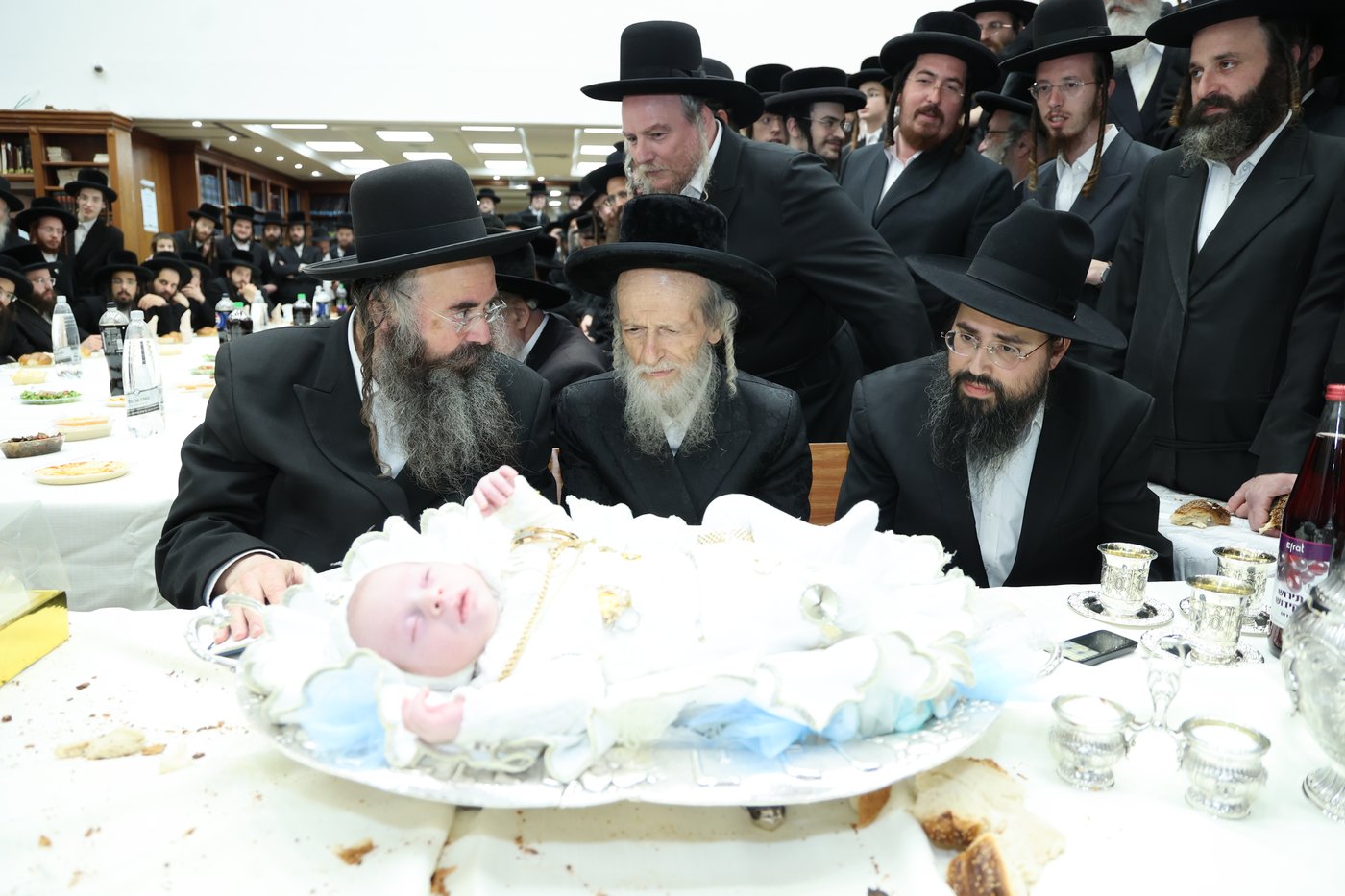 שמחת פדיון הבן בחצרות ביאלה - קופיטשניץ - לעלוב ב"ש - קוזמיר