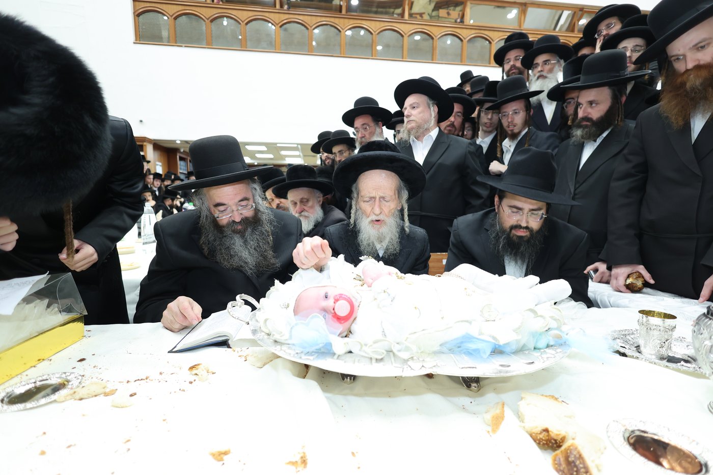 שמחת פדיון הבן בחצרות ביאלה - קופיטשניץ - לעלוב ב"ש - קוזמיר