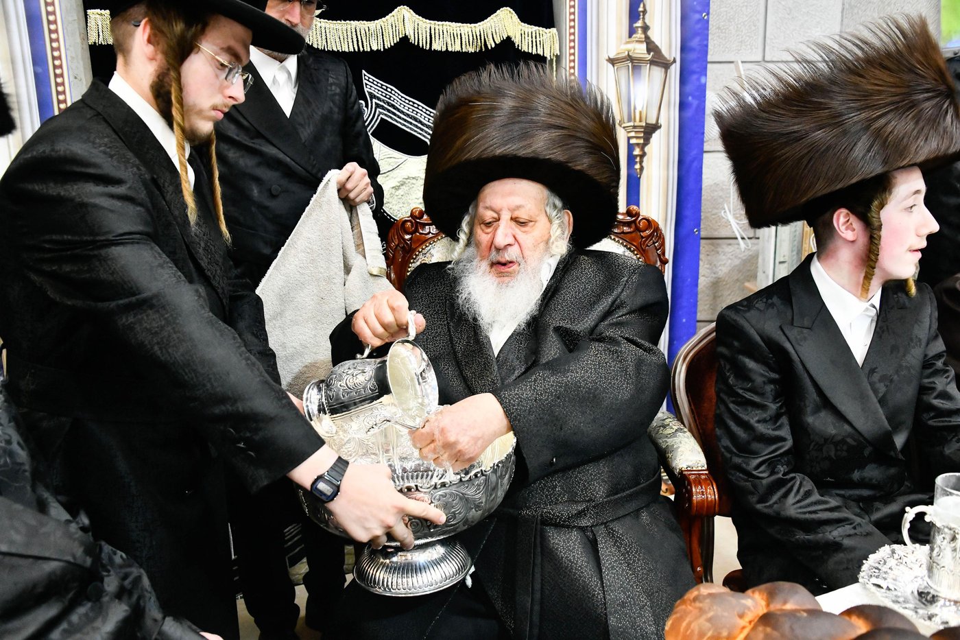 שמחת הפארשפיל בחצה"ק נאראל