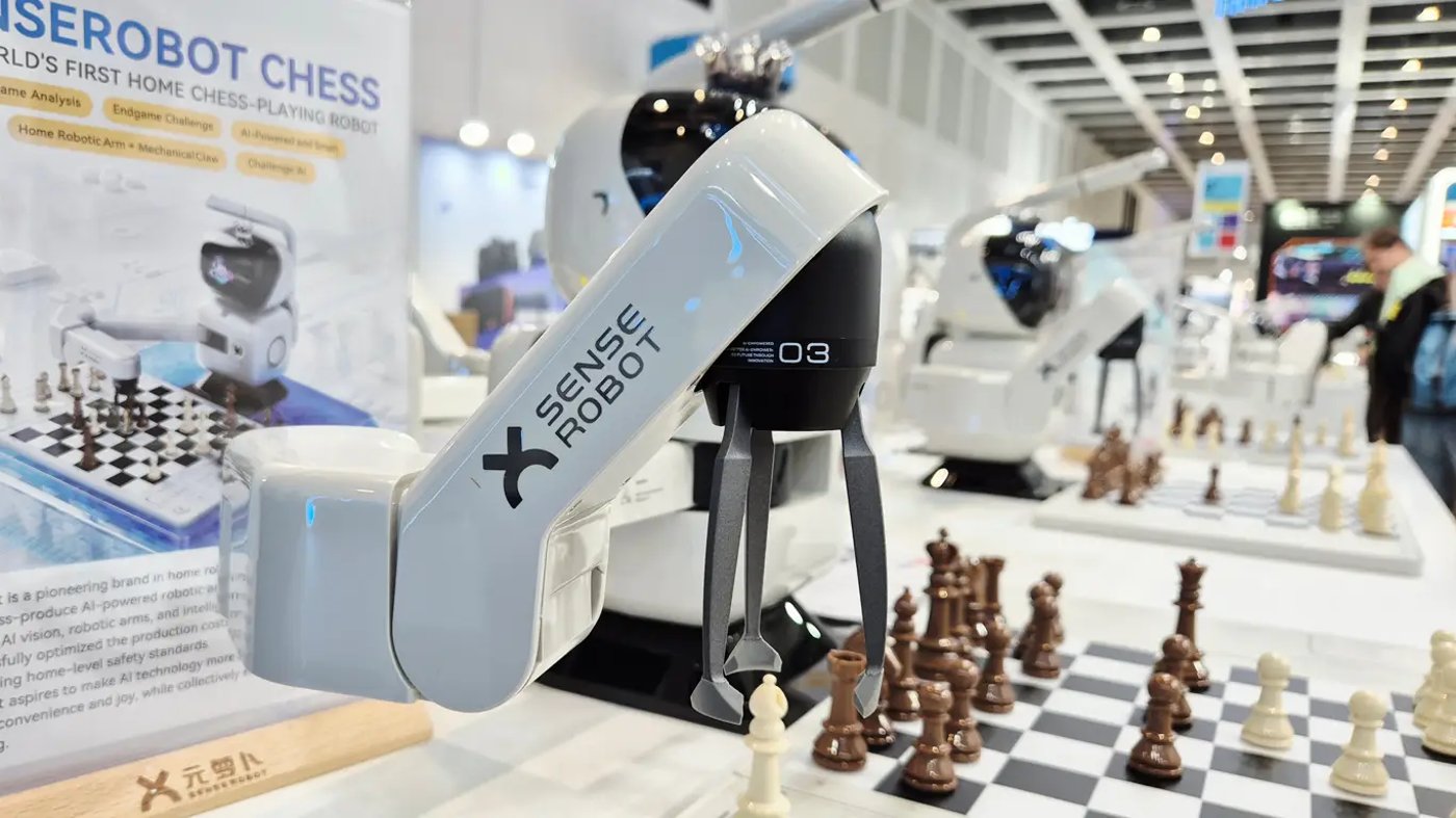 הרובוט במהלך משחק שחמט