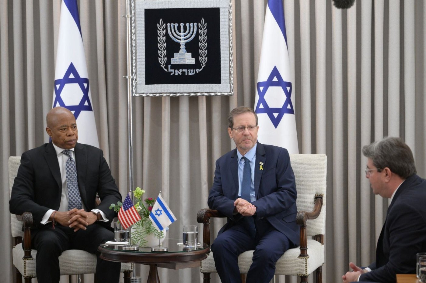 נשיא המדינה בפגישתו עם ראש עיריית ניו יורק היוצא אריק אדמס