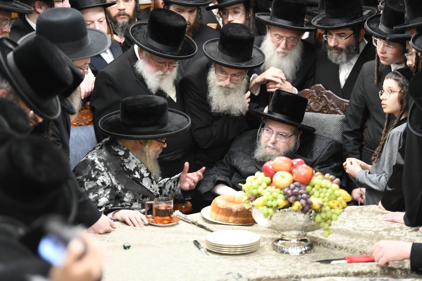 האדמו"ר מסאטמר בביקור אצל האדמו"ר מבעלזא