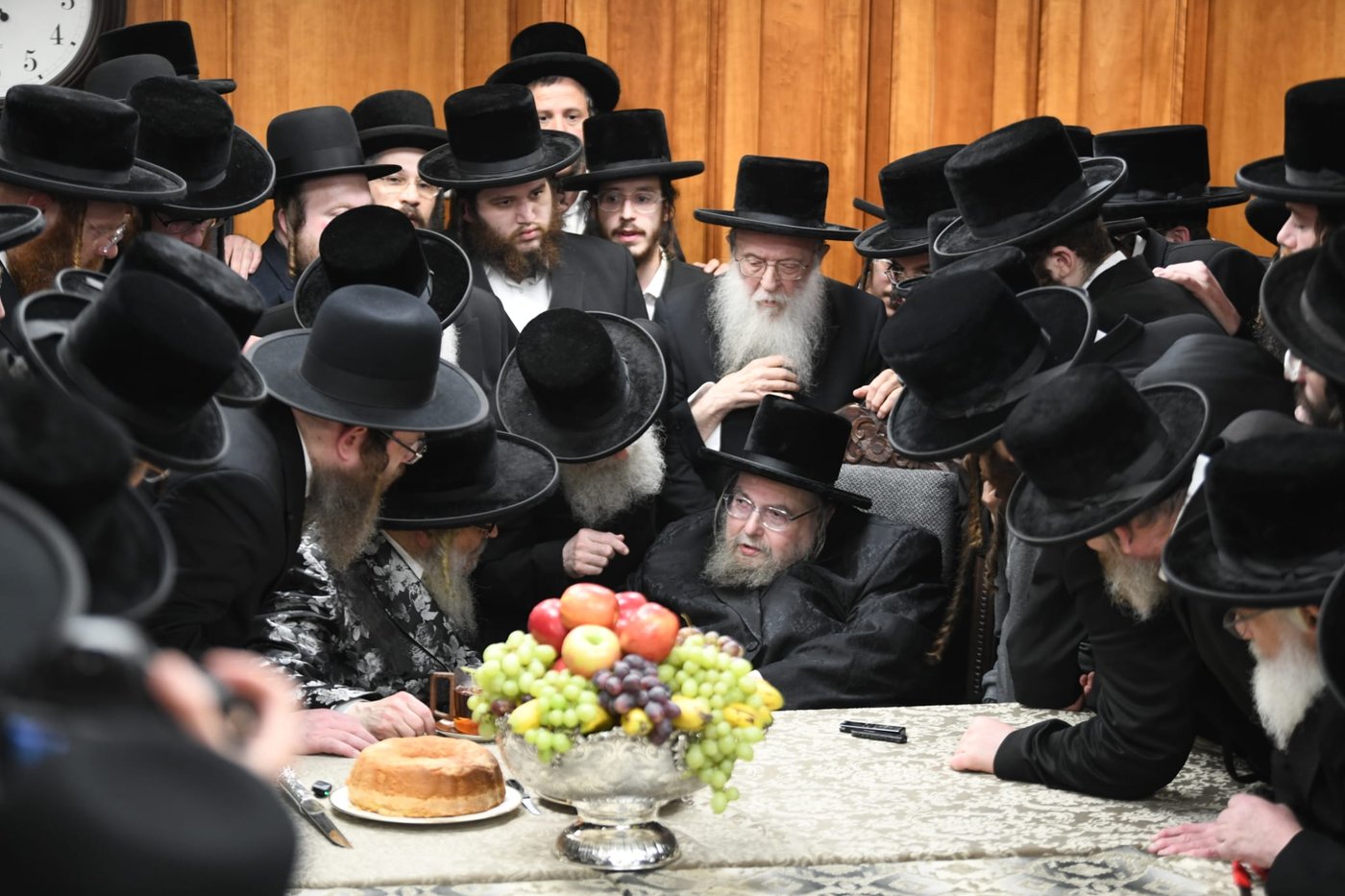 האדמו"ר מסאטמר בביקור אצל האדמו"ר מבעלזא