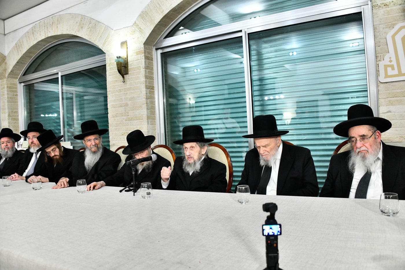 כינוס גדולי ישראל לטובת קרן הצלת עולם התורה בארה"ק