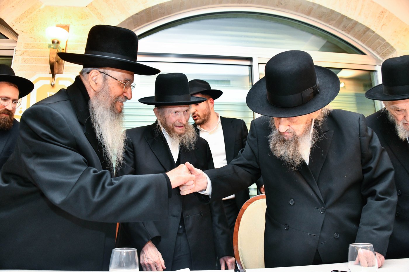 כינוס גדולי ישראל לטובת קרן הצלת עולם התורה בארה"ק