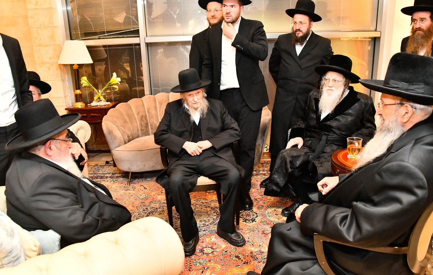 כינוס גדולי ישראל לטובת קרן הצלת עולם התורה בארה"ק