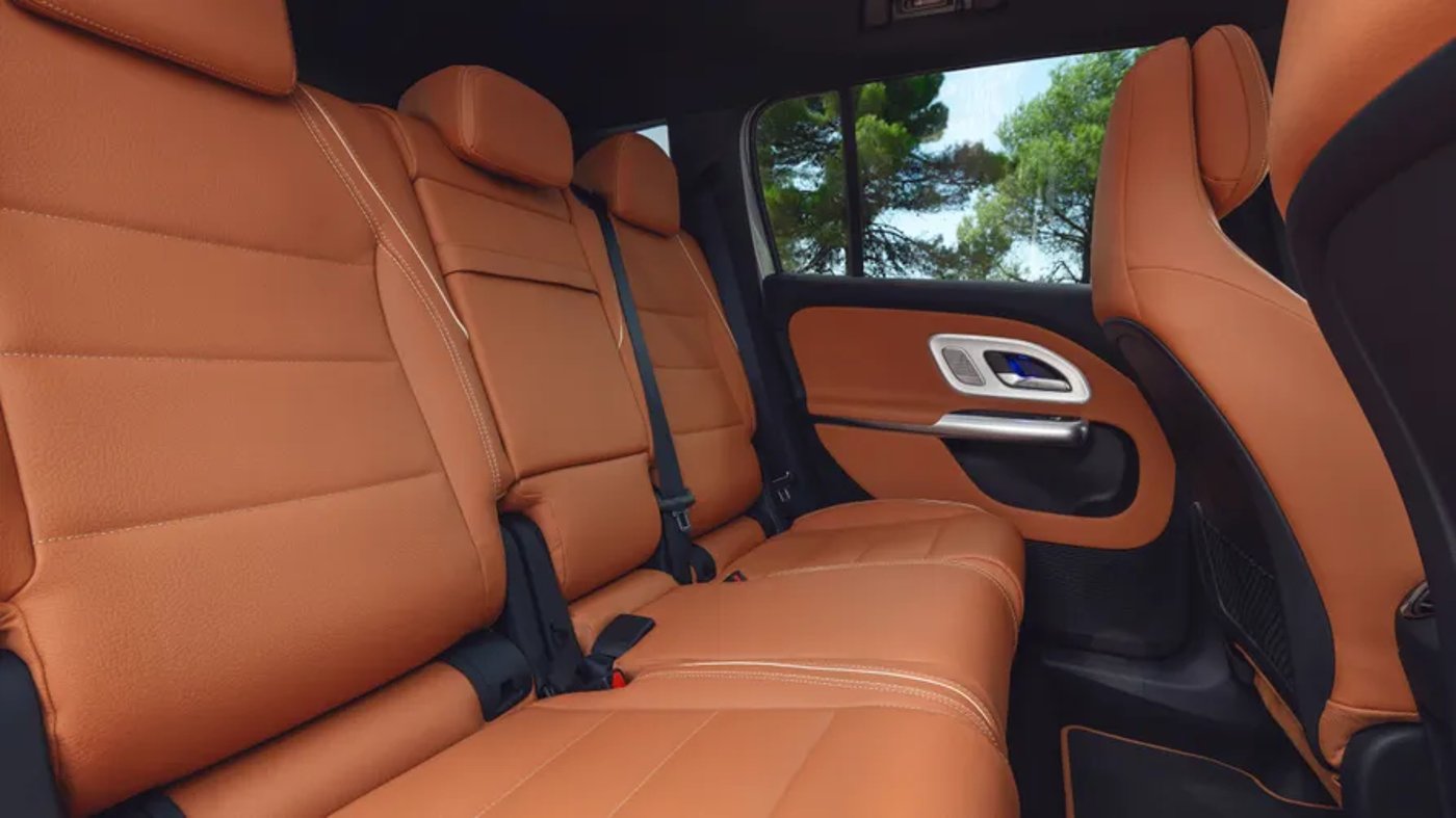 מקומות ישיבה מרווחים