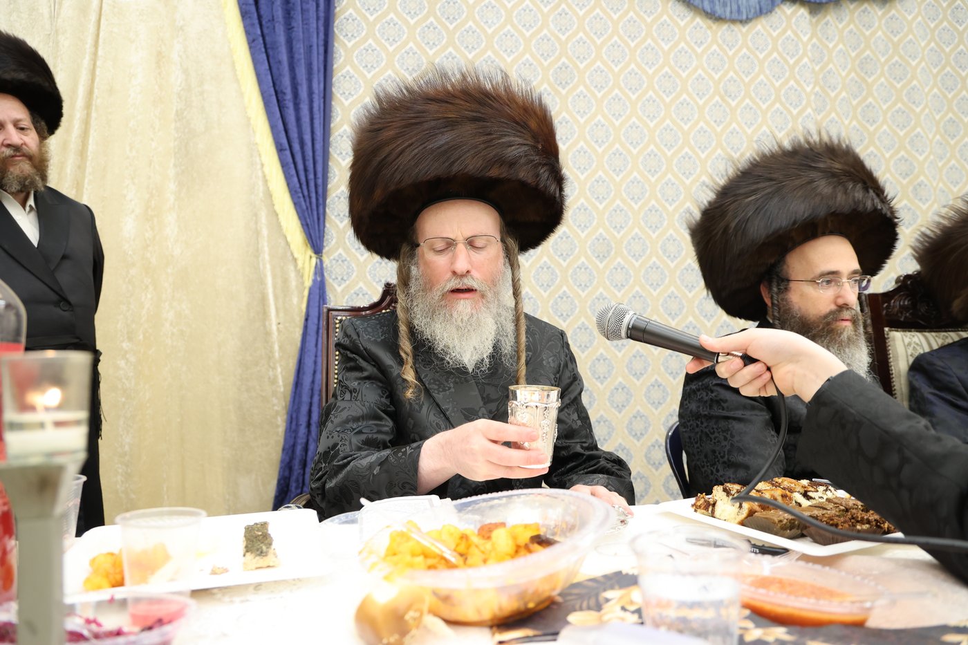 שמחת שבע הברכות לנכד האדמו"ר מערלוי