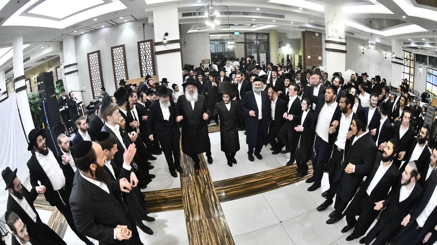 שמחת נישואי נכד הגה"ח ר' עוזיהו אלכורת