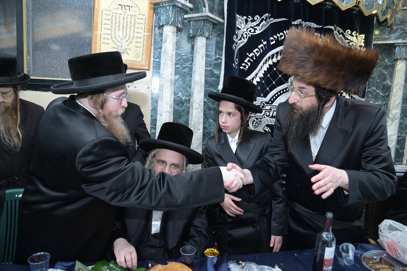 שמחת בר המצווה לבן אב"ד מאקאווא בני ברק