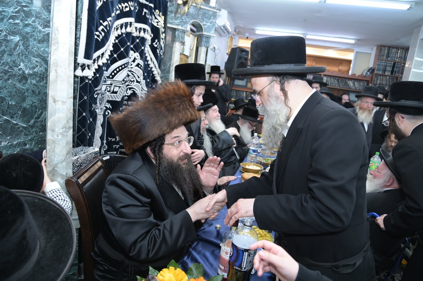 שמחת בר המצווה לבן אב"ד מאקאווא בני ברק