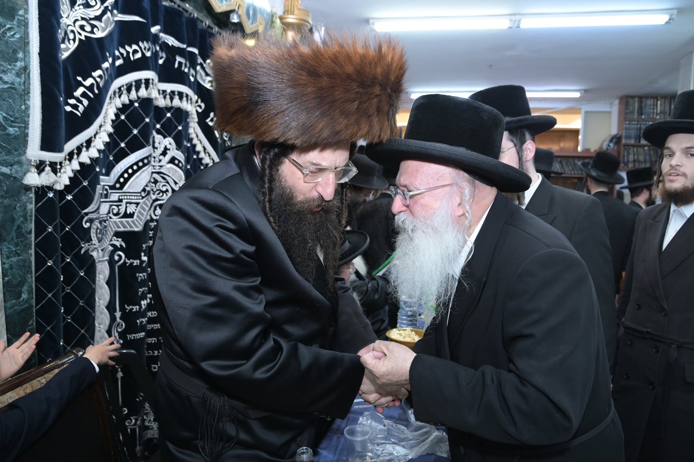 שמחת בר המצווה לבן אב"ד מאקאווא בני ברק