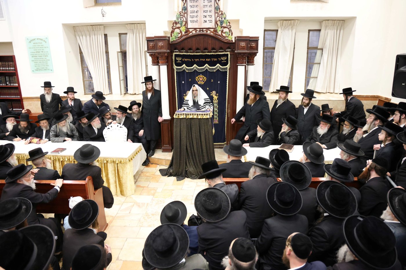 האדמו"ר מסאטמר בביקור בכולל "שומרי החומות" בירושלים