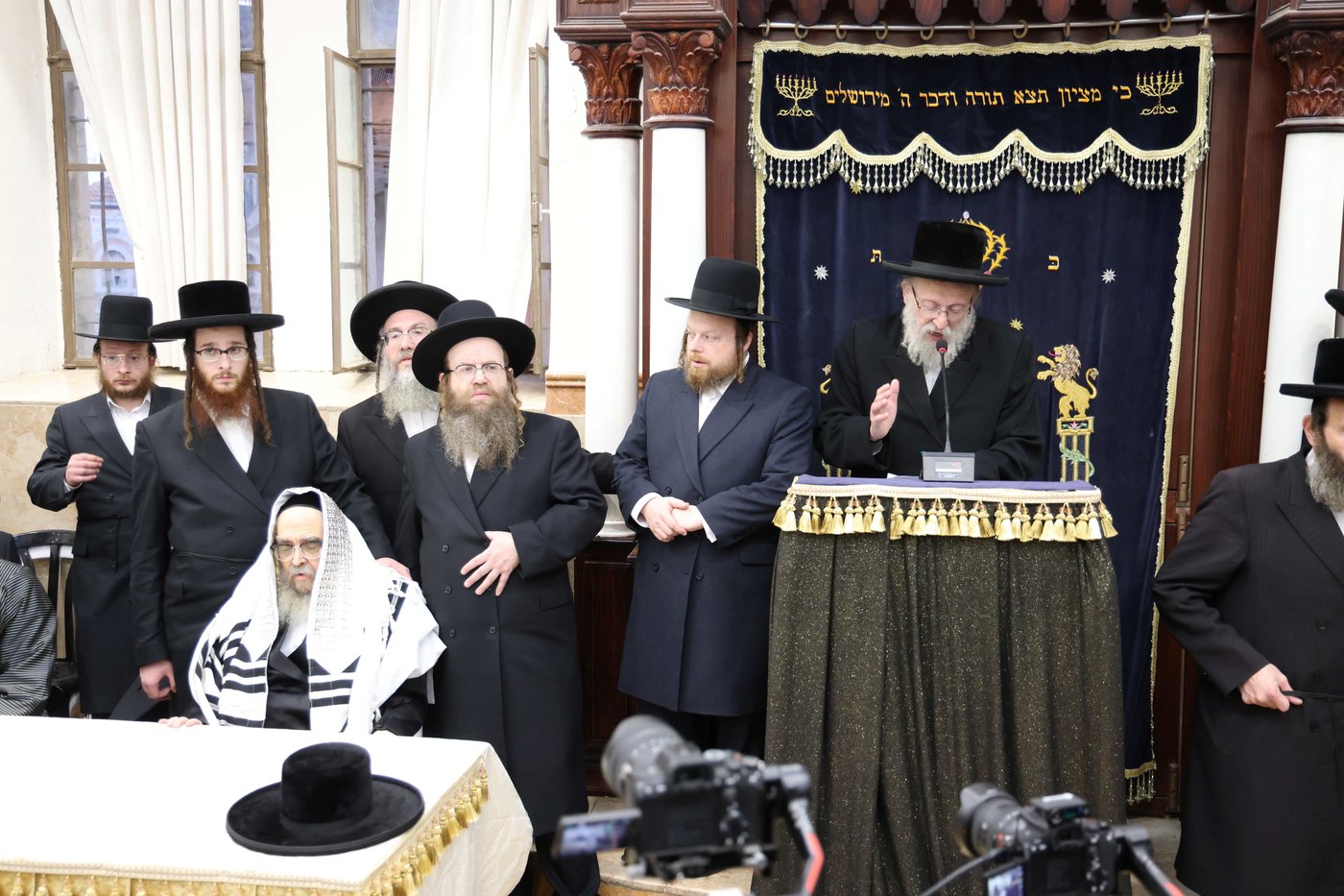 האדמו"ר מסאטמר בביקור בכולל "שומרי החומות" בירושלים