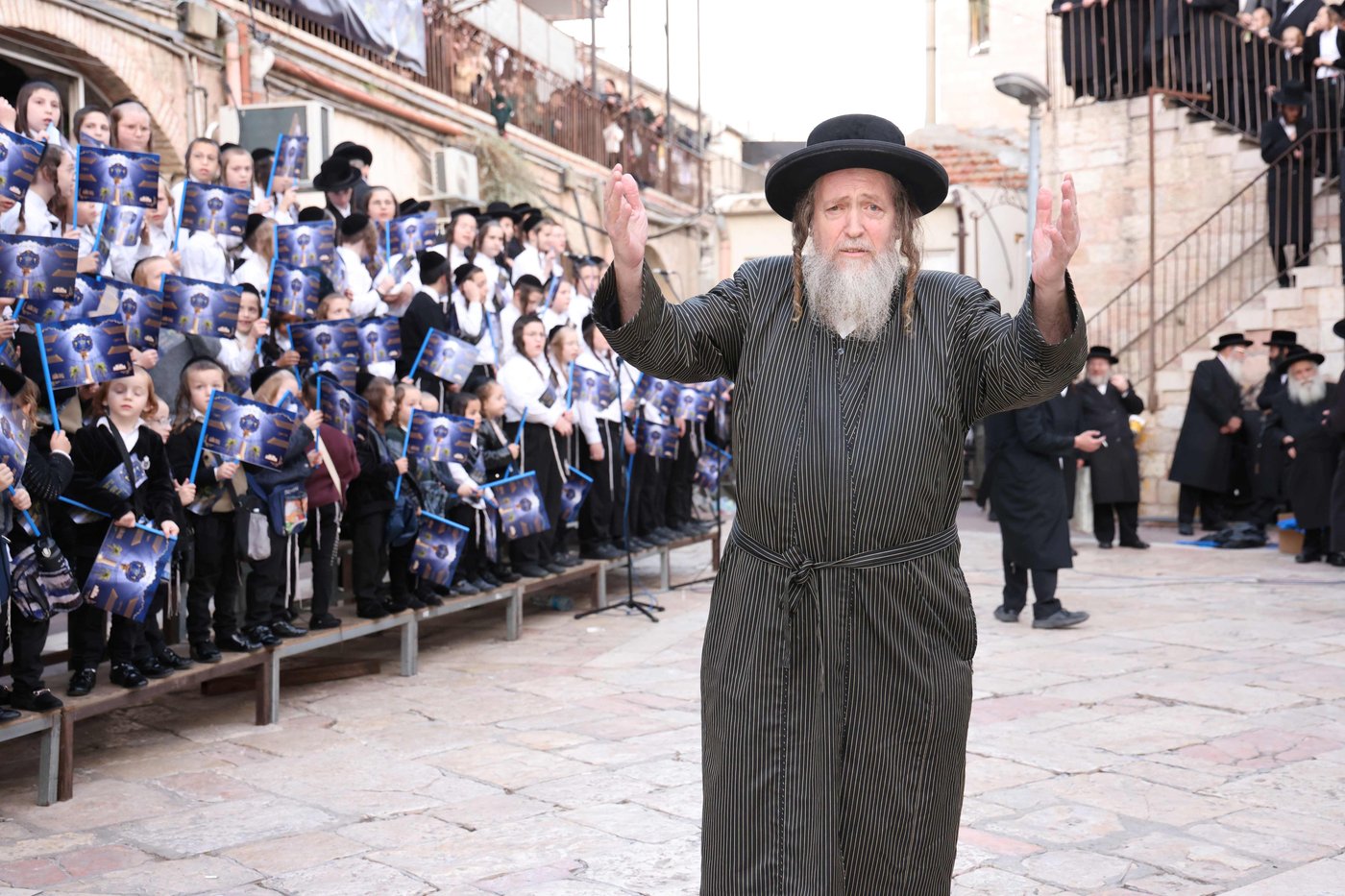 האדמו"ר מסאטמר בביקור בכולל "שומרי החומות" בירושלים