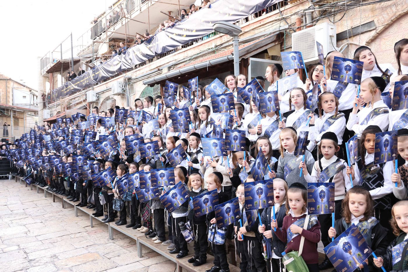 האדמו"ר מסאטמר בביקור בכולל "שומרי החומות" בירושלים