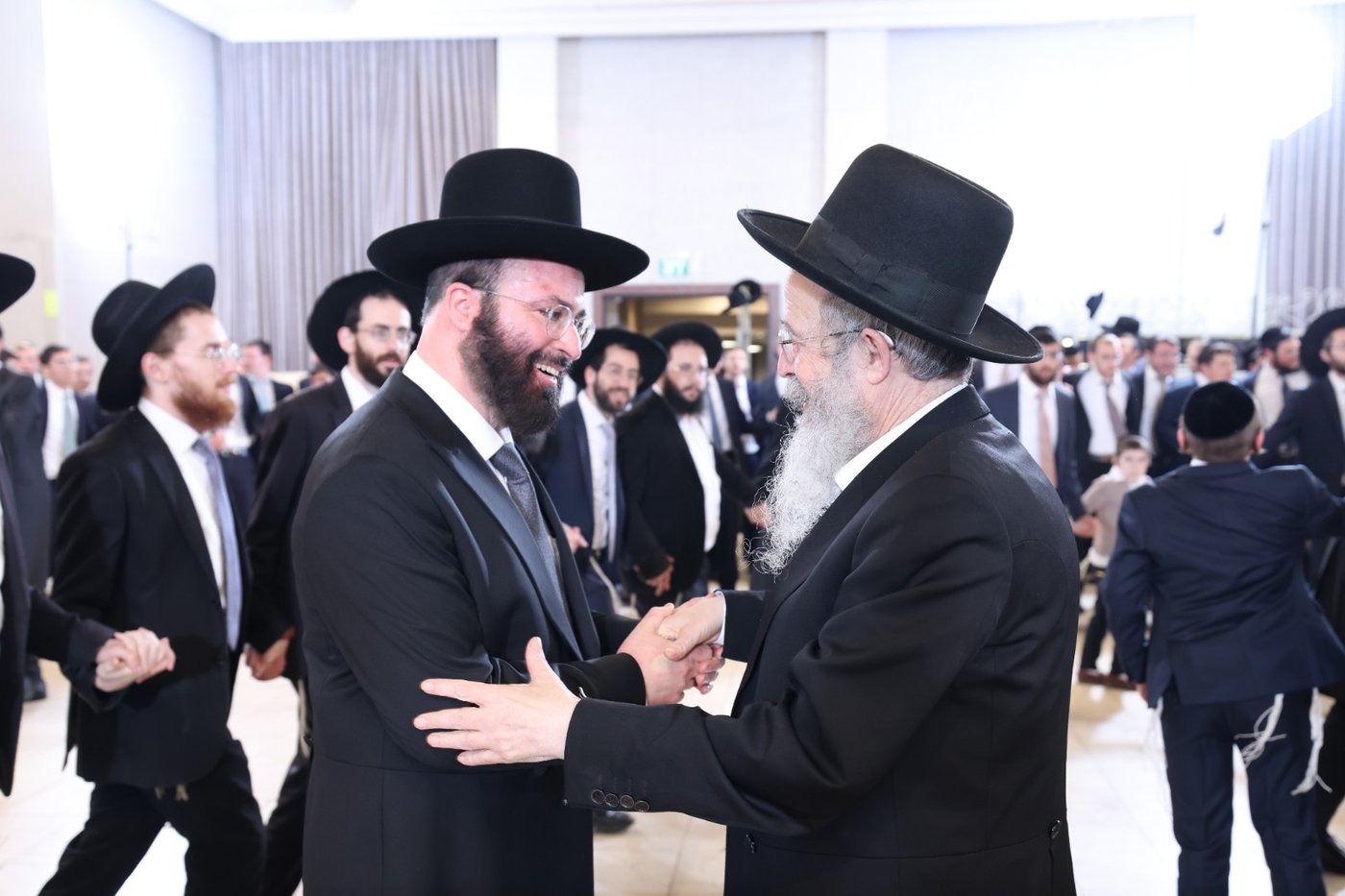 שמחת נישואי בן הגאון רבי יחזקאל אתרוג 