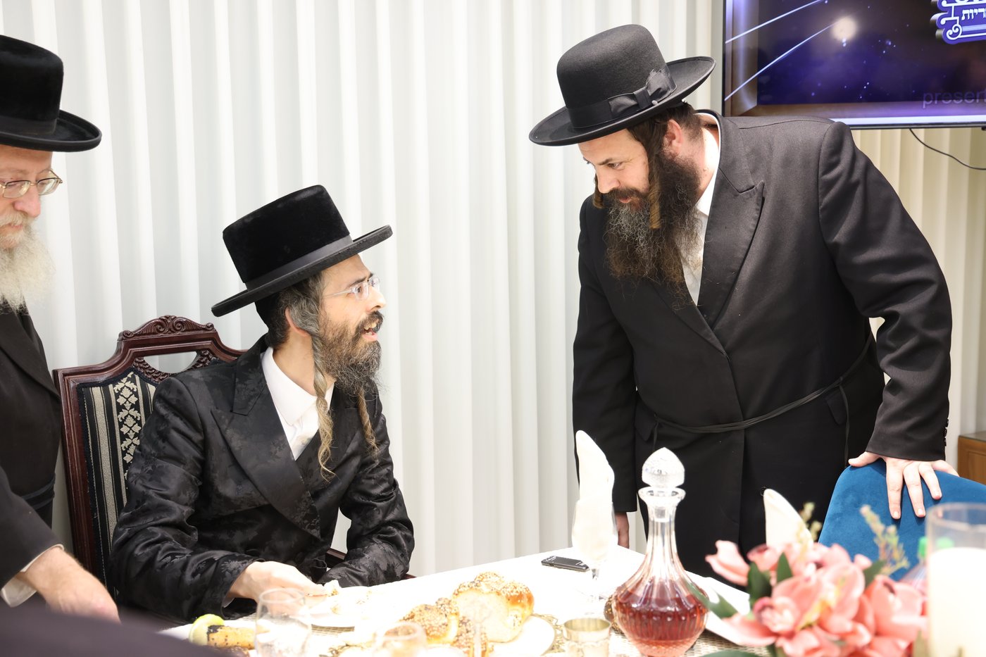 דינר בזוועהיל 