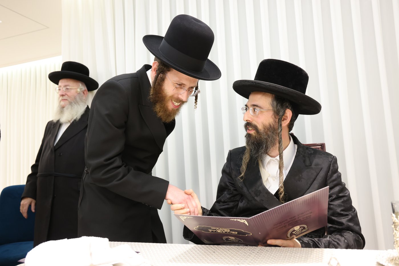 דינר בזוועהיל 