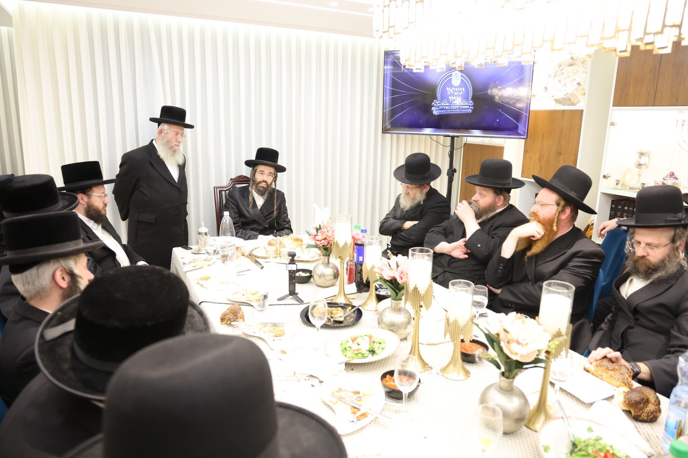 דינר בזוועהיל 