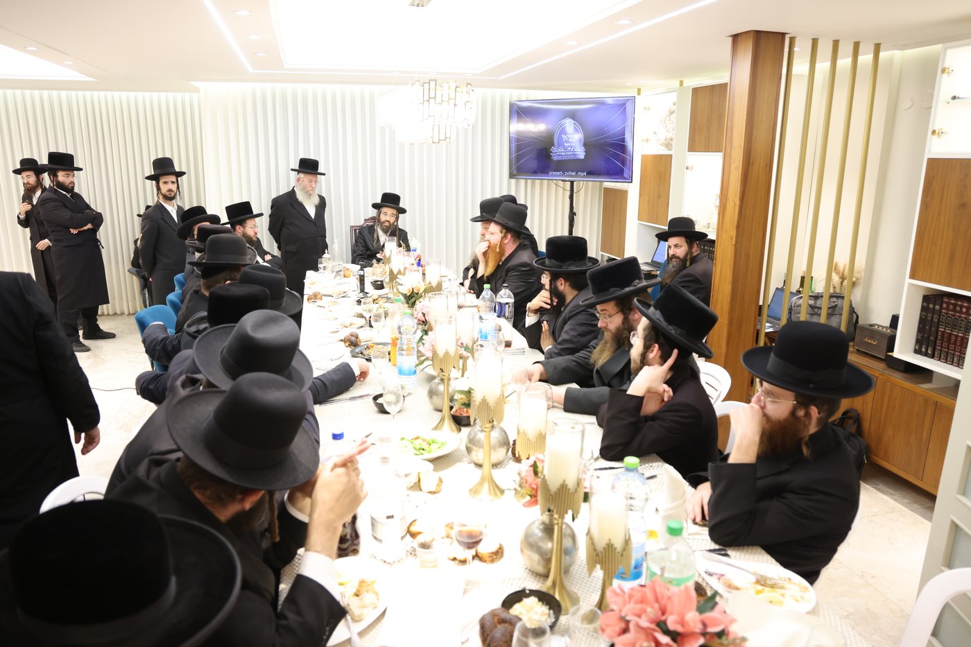 דינר בזוועהיל 