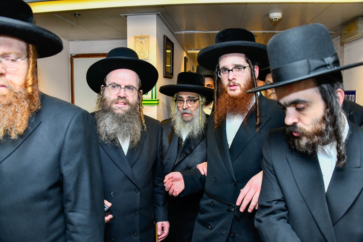 האדמו"ר מסאטמר במעמד יציקת היסודות בטלזסטון