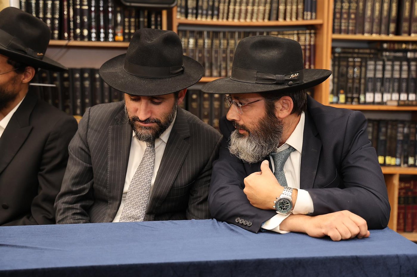 הגר"ד יוסף בפתיחת סניפי רשת הכוללים "ברכת אברהם" 