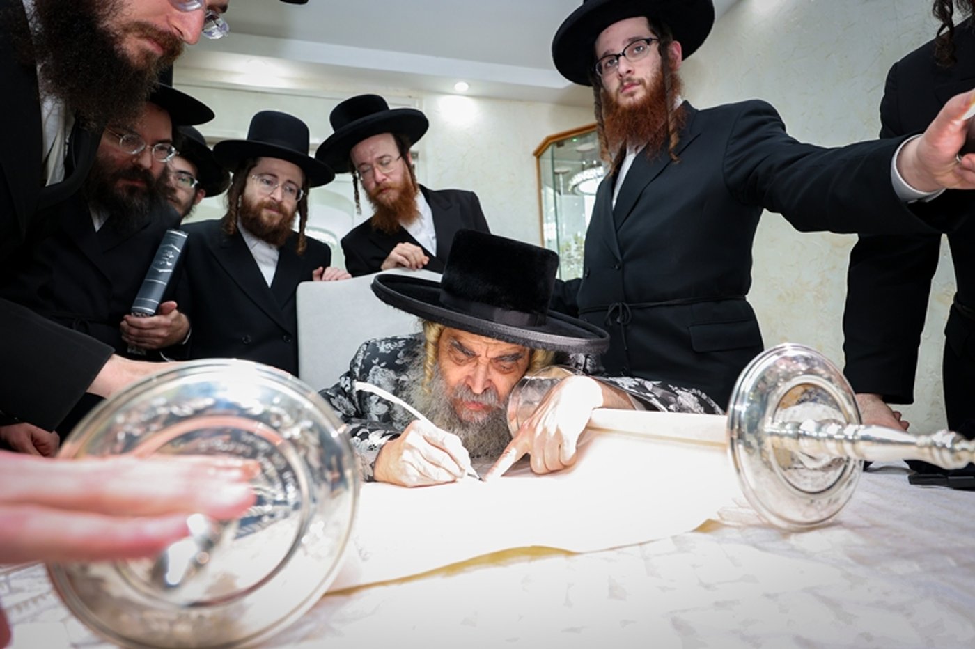 האדמו"ר מסאטמר בביקור בבית שמש