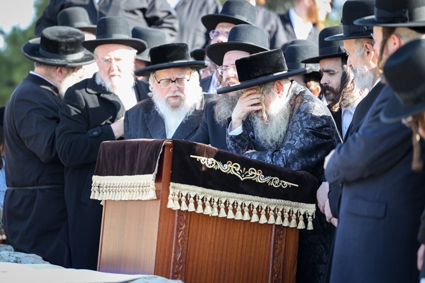 האדמו"ר מסאטמר בתפילה בהר הצופים