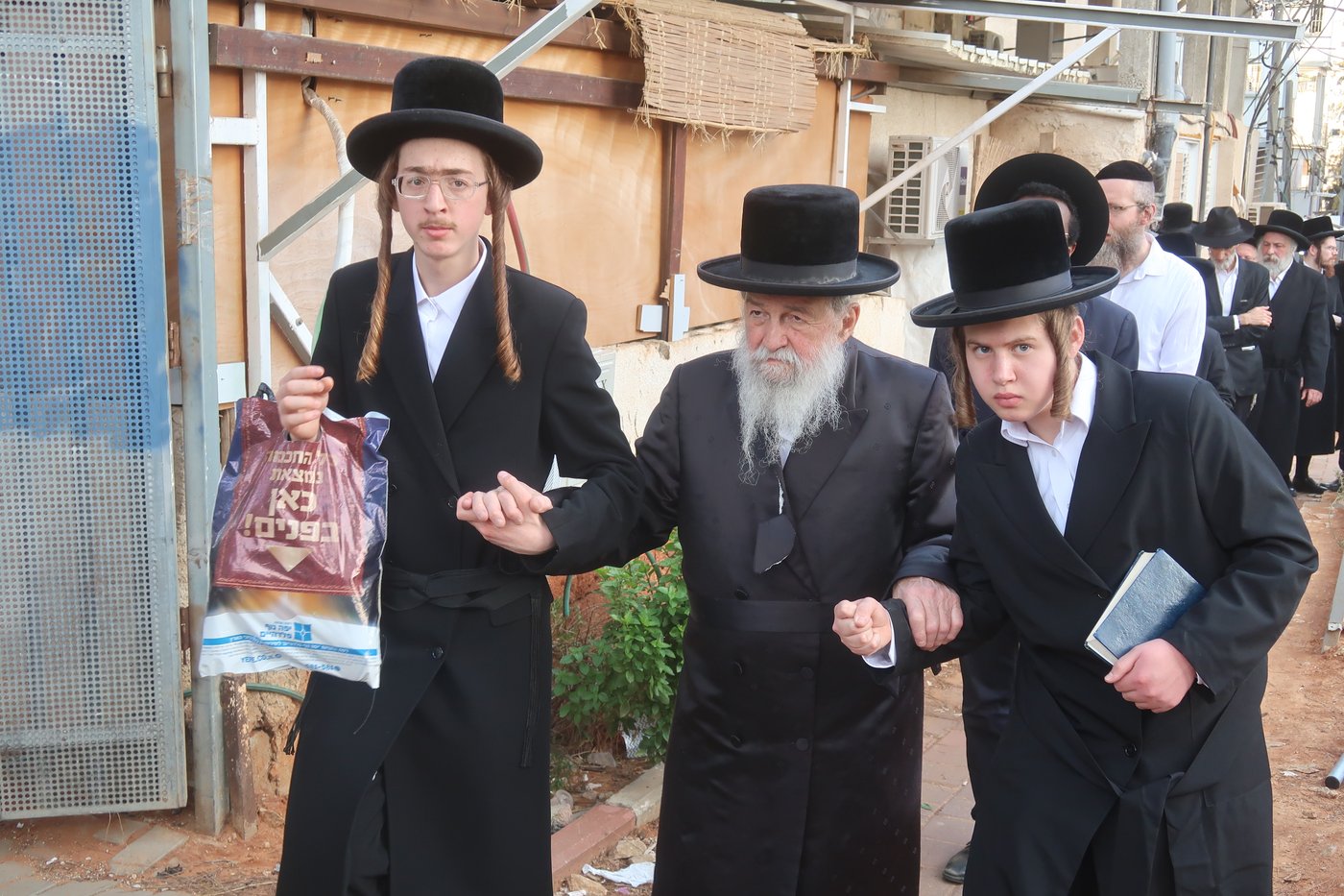  הלווית הרבנית טוביאס ע''ה 