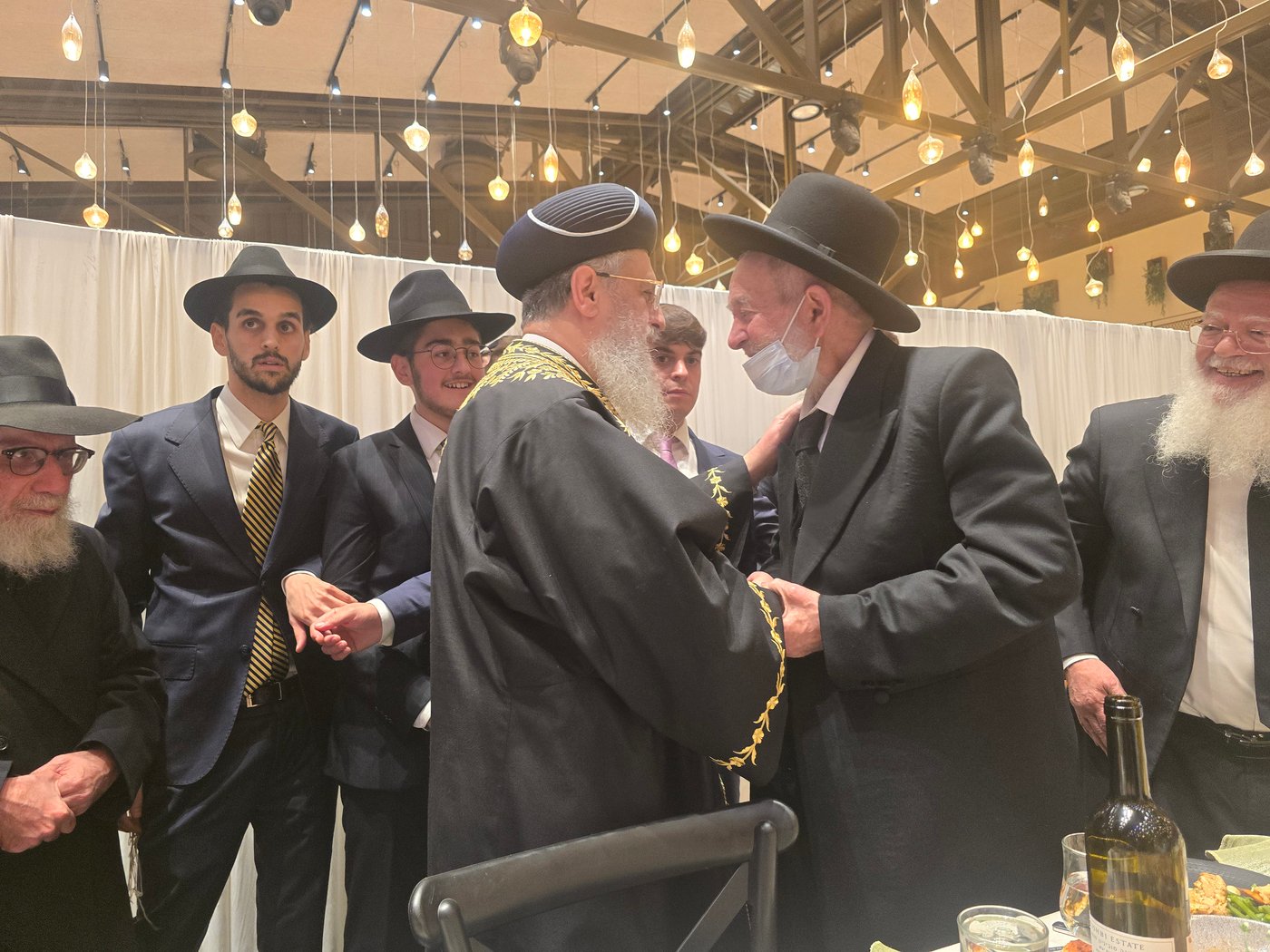 שמחת נישואי נכדו של רבי יצחק כהן 