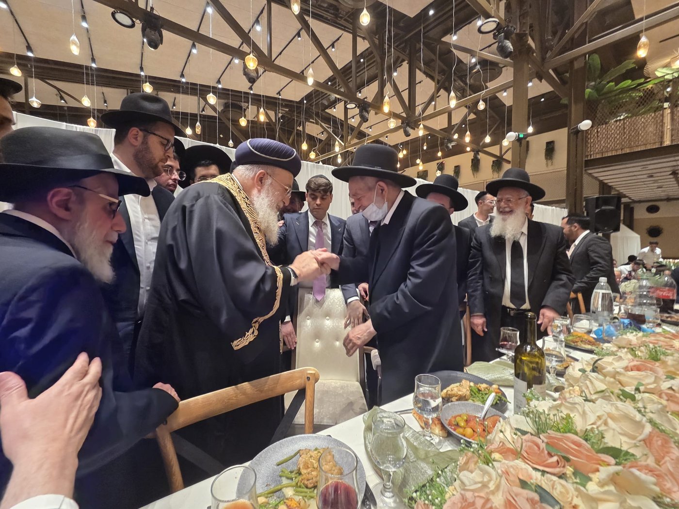 שמחת נישואי נכדו של רבי יצחק כהן 