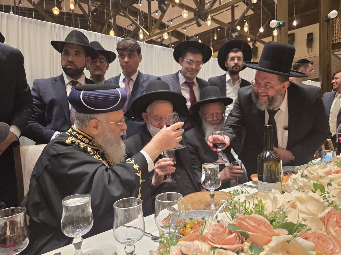 שמחת נישואי נכדו של רבי יצחק כהן 