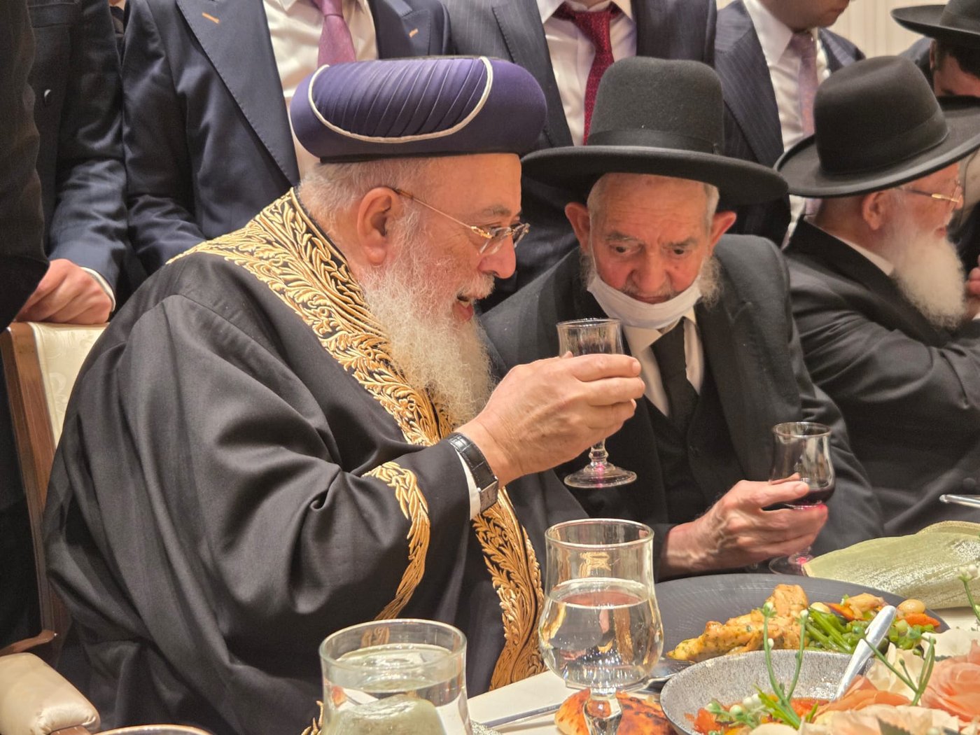 שמחת נישואי נכדו של רבי יצחק כהן 