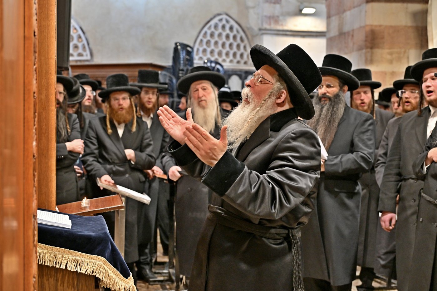 האדמו"ר מנדבורנה ירושלים בחברון