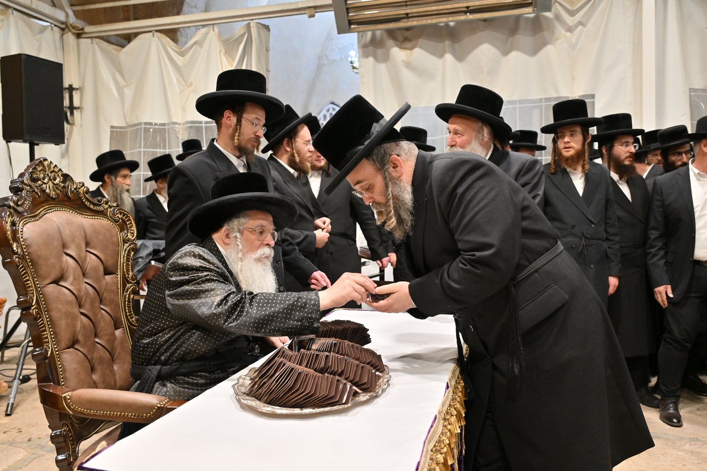 האדמו"ר מנדבורנה ירושלים בחברון