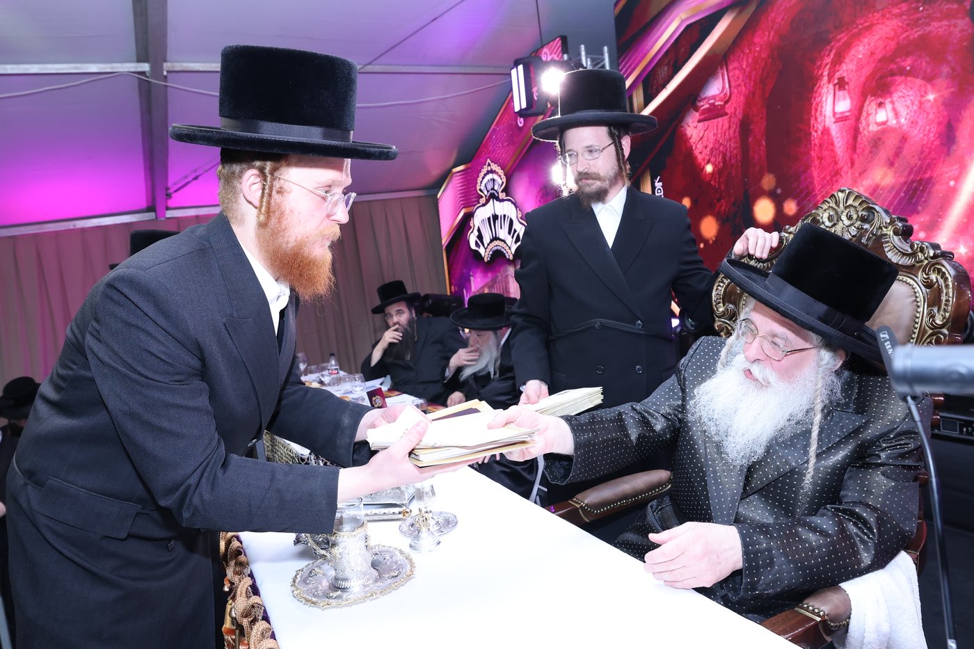 האדמו"ר מנדבורנה ירושלים בחברון